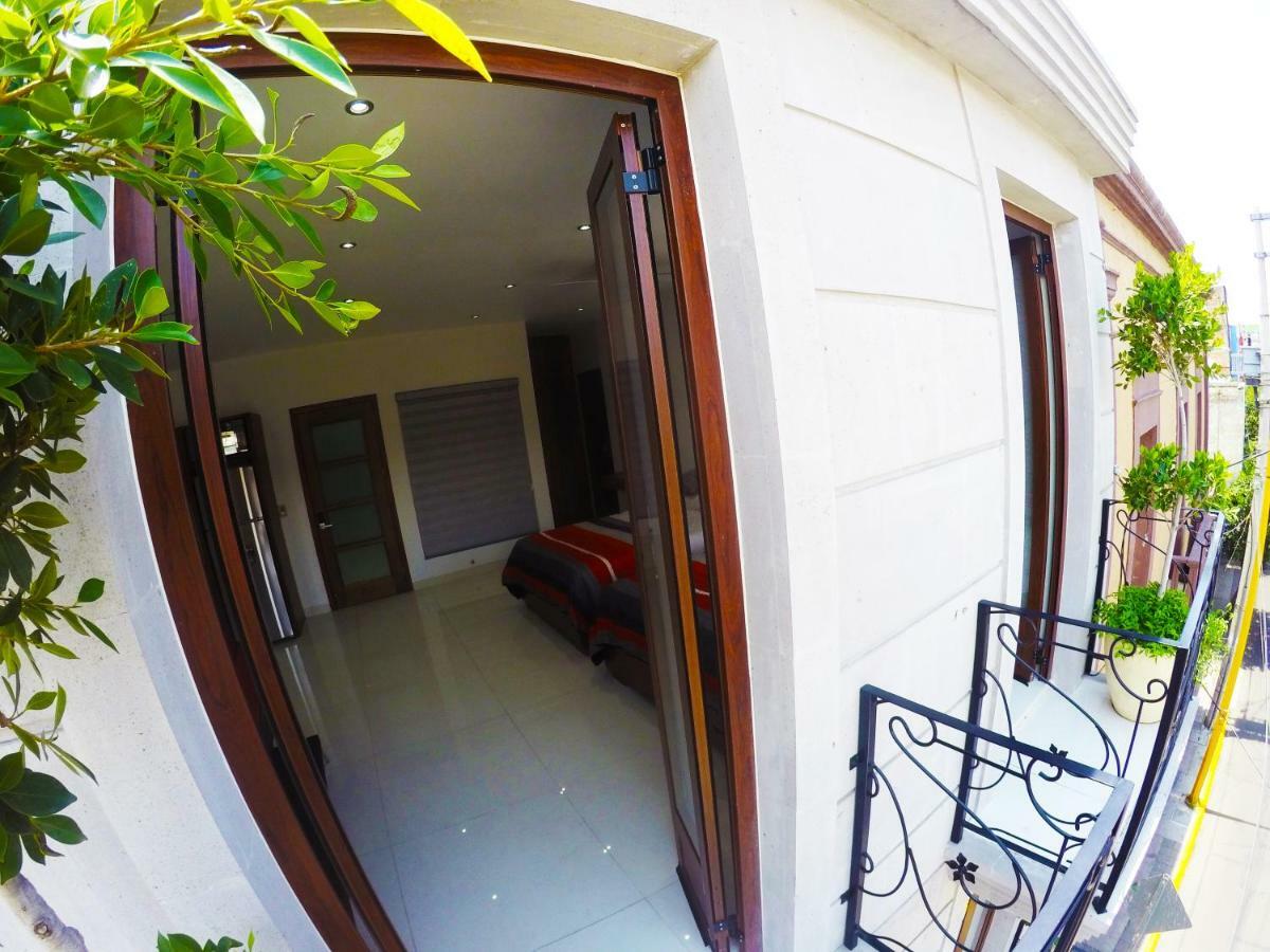 En El Centro 3 Hermoso Loft Familiar Ac Wifi 300 Mbps Aguascalientes Bagian luar foto